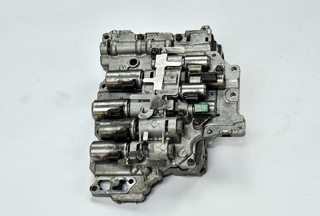 TOYOTO CROWN ÇIKMA YEDEK PARÇA ŞANZJMAN BEYNİ_E92